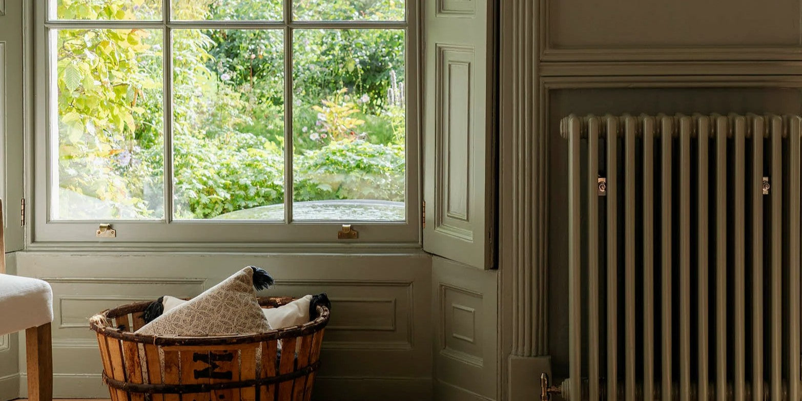 A Complete Guide to Sash Window Hardware
