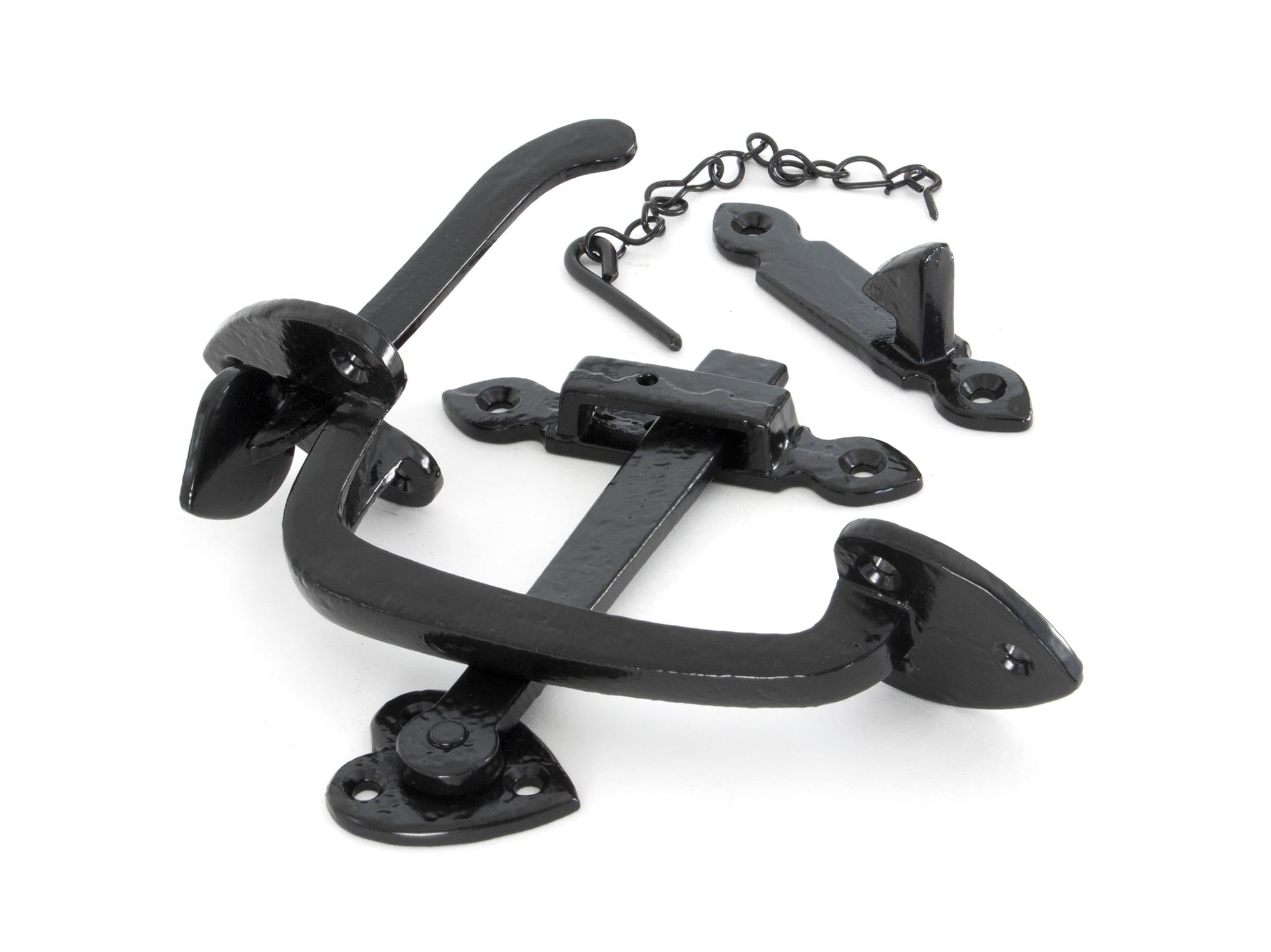From The Anvil's Black  Cast Thumblatch Set with Chain