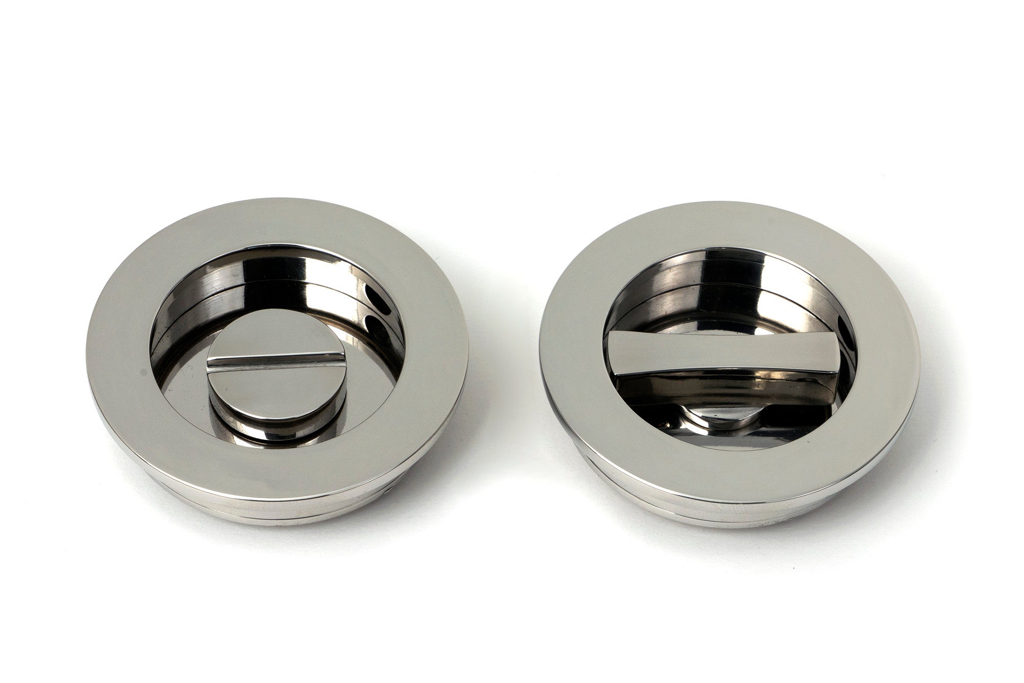 From The Anvil's Polished Bronze Plain Round Pull - Privacy Set