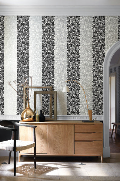 Little Greene's Carlisle Street Wallpaper in Metal